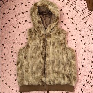 Moda international Victoria’s Secret fit vest XS/S